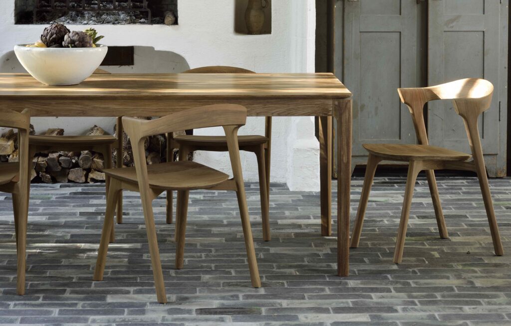 Ethnicraft Esstisch BOK mit Ausziehfunktion aus Teak Holz im Daunenspiel Onlineshop