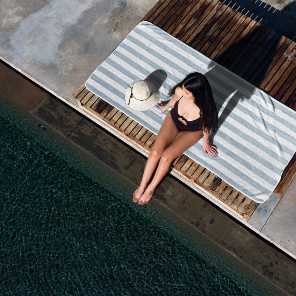 Aveiro Strandtuch von Graccioza im online shop von Daunenspiel